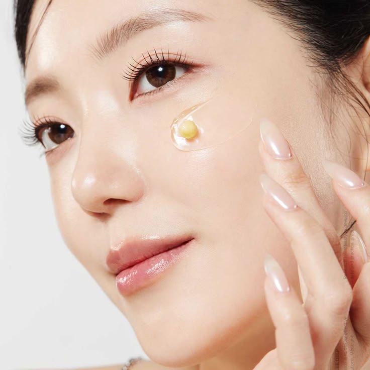 Medicube Deep Vita C Ampoule – Made in Korea Brightening & Radiance Boosting Serum