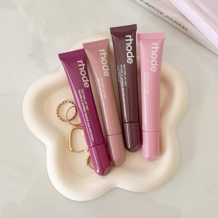 Rhode Lip Tint – Hydrating Glossy Color for Soft Natural Lips